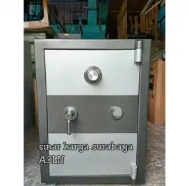 Brankas A3 LN kunci surgent tempat simpan uang tahan api safety box