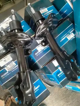 Shock absorber buat mobil Honda New Odyssey absolute tahun 2014-2022