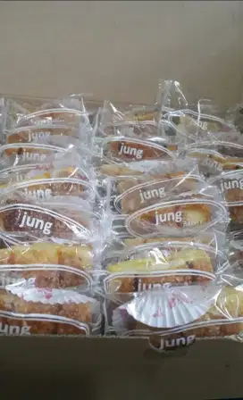 Jung pastry bakery