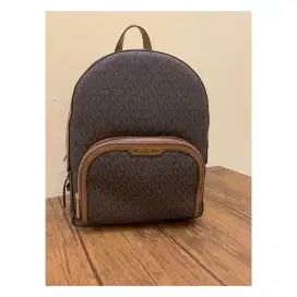 Tas Ransel Michael Kors Jaycee LG Zip Backpack