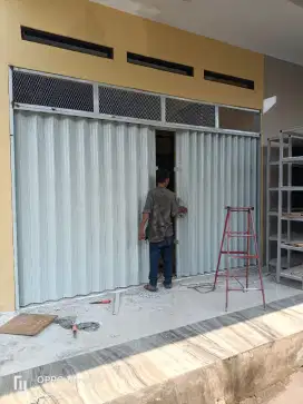Rolling door dan folding gate