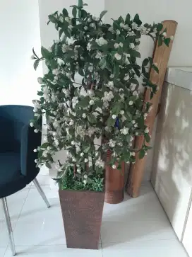 Pajangan / Tanaman artificial