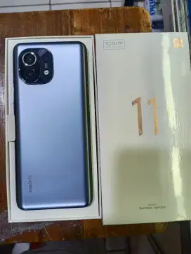 Xiaomi Mi 11 5G   MURAH