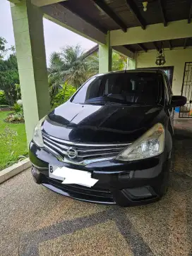 jual mobil nisan livina ok