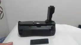 Batre Grip Canon 7D, Sikica, tutup lensa, tutup body & bonus2