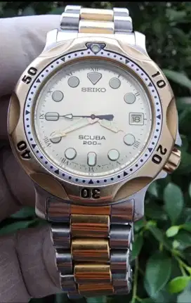 Jam tangan seiko scuba 200 M , 100 % original