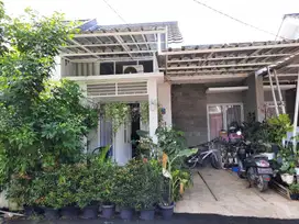 DIJUAL CEPAT RUMAH CANTIK SEMI FURNISH