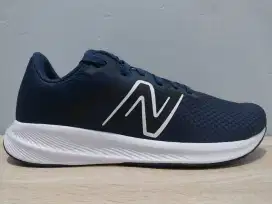 Sepatu NEW BALANCE 413