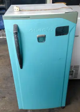 Kulkas 1 Pintu Toshiba Glacio, 160 Liter, 105 W, SECOND SIAP PAKAI,Bdg