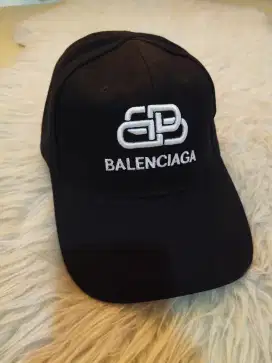 Luxury BALENCIAGA caps paling keren dan paling bagusss