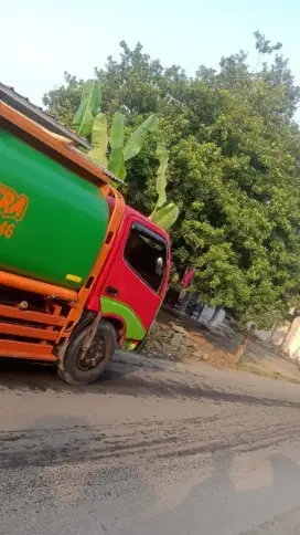 Air Bersih Tangki Dari Pegunungan