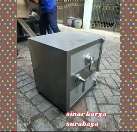 Brankas A1LN maap bisa masuk kunci Surgent tahan api
