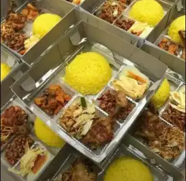Nasi Kuning box