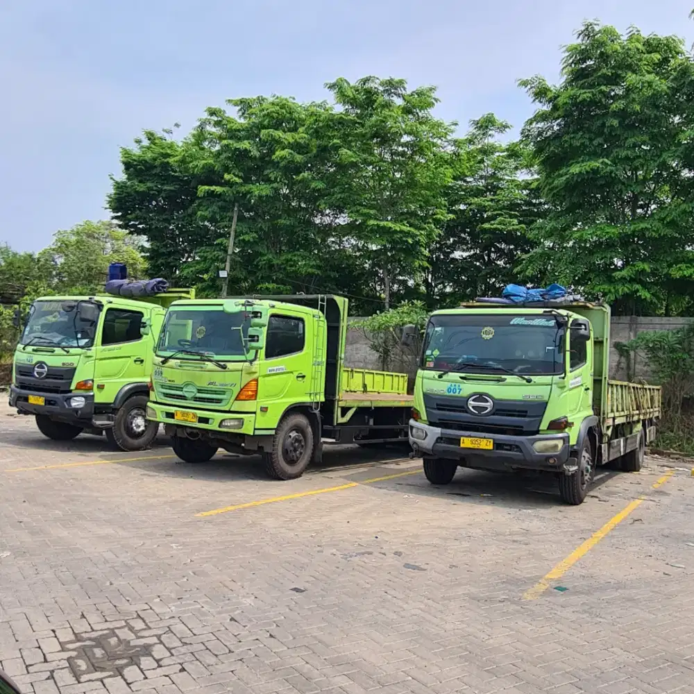 Sewa tronton bak besi 7 & 9 meter los bak