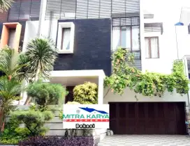TURUN HARGAA Rumah mewah di Billymoon  duren sawit