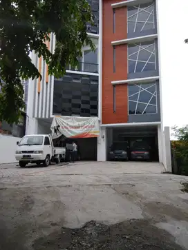 Dicari Admin Toko Listrik Wanita