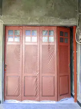 TERLARIS! Pintu garasi besi khualitas terjamin