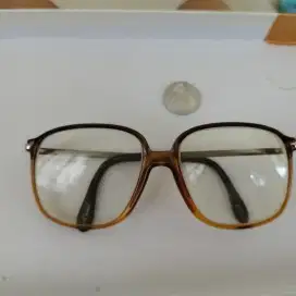 Kacamata Vintage Yves Chantal 2020