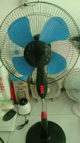 stand fan kipas berdiri 16' joss kinclong bergaransi