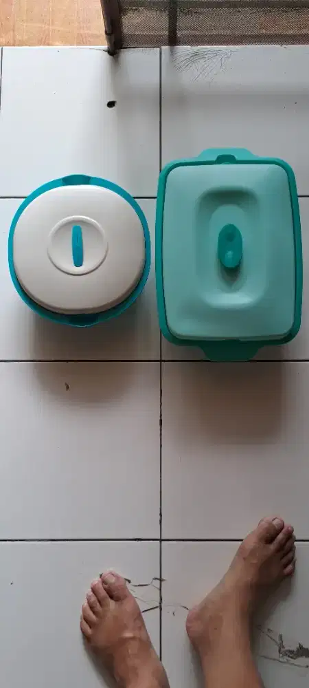 Dijual tempat makan 1Set