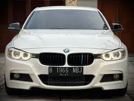 BMW 320i Sport 2015