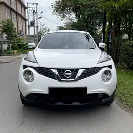 (Dp20Jt) Nissan Juke RX Matic 2017 (Red Edition)