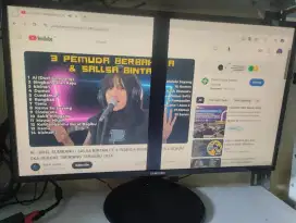 Monitor samsung 27 in garis