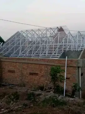 TUKANG BAJA RINGAN