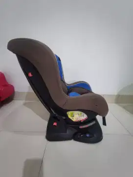 Carseat baby/dudukan mobil bayi