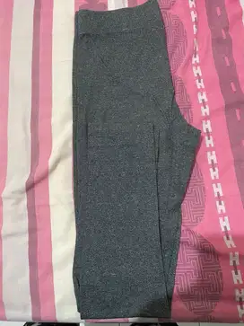 Legging olahraga wanita