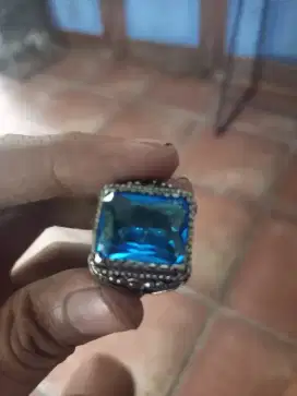 Blue Topas Sintetis