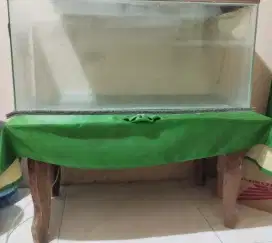 AQUARIUM JUMBO BEKAS (GRATIS MEJA)