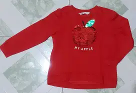 H&M Crewneck Sequin My Apple Berubah Gambar