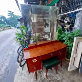 Vintage Meja Rias Kayu Jati Tua Cermin Lipat dengan Kursinya