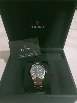 Jam/Watch Tudor Black Bay 32 Langka Jarang ada