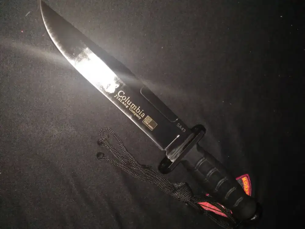 Pisau olahraga outdoor survival camping hiking hunting berburu