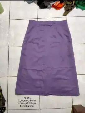Rok wanita PL size M