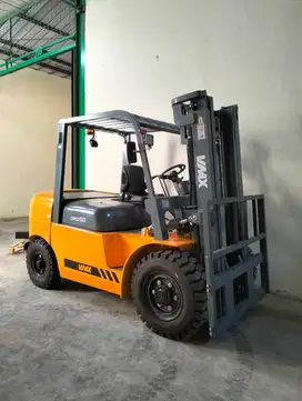 Forklift Disel New Solar 3 Ton Mesin Isuzu
