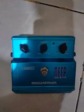 Efek rocktron chorus deep blue