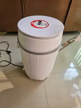 Mesin Cuci Portable Mito