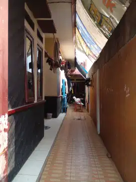 Jual rumah kontrakan