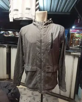 Jaket outdoor tresspas