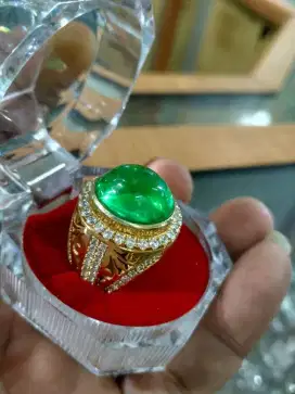 Cincin Zamrud Coloumbia