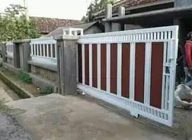 pagar rumah besi holo warna putih