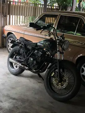 Yamaha scorpio sx225 custom british