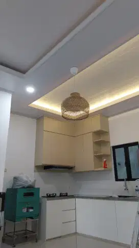 Tukang interior