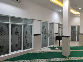 cutting stiker kaca masjid