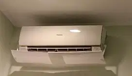 AC inventer panasonic 1 pk berfungsi baik tidak ada minus