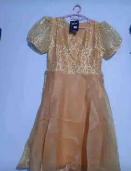 Dres brukat gold baru size L