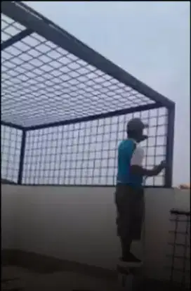 Teralis besi pengaman